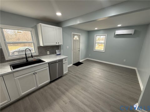 Tiny photo for 129 S Old Church Street, Petersburg, VA 23803 (MLS # 2626967)