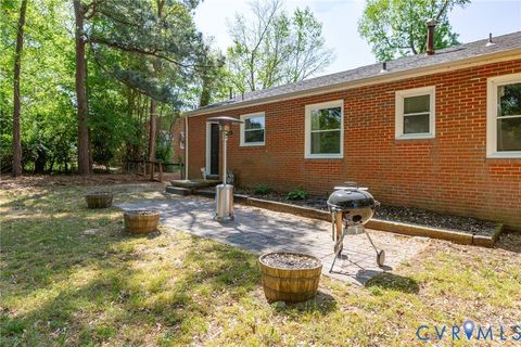 Tiny photo for 302 Hummingbird Rd, Richmond, VA 23227 (MLS # 2609334)