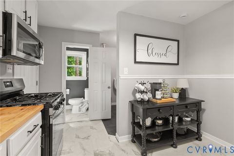 Tiny photo for 302 Hummingbird Rd, Richmond, VA 23227 (MLS # 2609334)