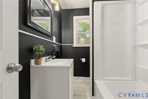 Tiny photo for 302 Hummingbird Rd, Richmond, VA 23227 (MLS # 2609334)