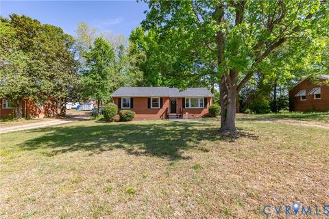 Tiny photo for 302 Hummingbird Rd, Richmond, VA 23227 (MLS # 2609334)
