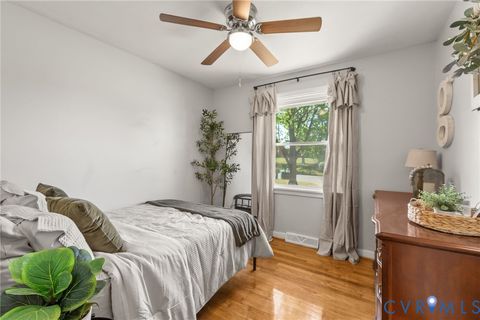 Tiny photo for 302 Hummingbird Rd, Richmond, VA 23227 (MLS # 2609334)