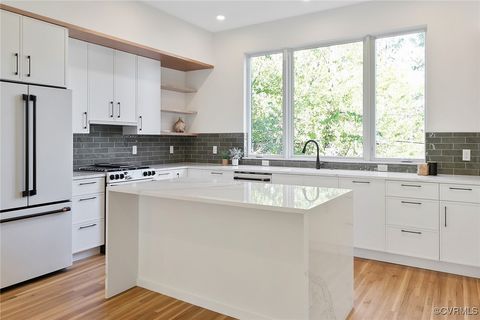 Tiny photo for 215 S Stafford Avenue, Richmond, VA 23220 (MLS # 2513528)