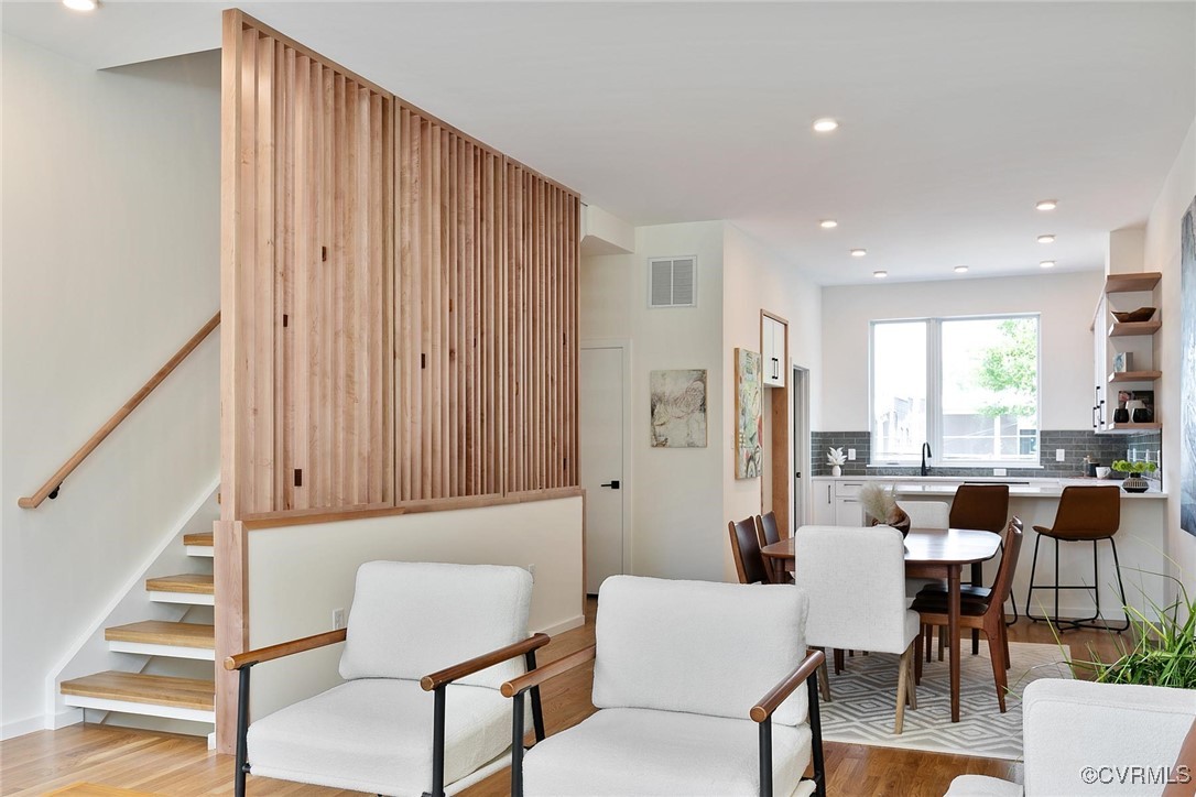 215 S Stafford Avenue