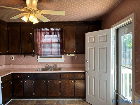 Tiny photo for 3123 Carolina Avenue, Richmond, VA 23222 (MLS # 2521857)