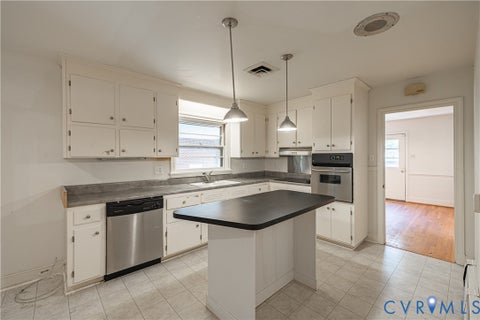 Tiny photo for 4532 Arrowhead Road, Richmond, VA 23235 (MLS # 2622986)