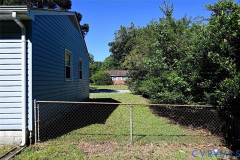 Tiny photo for 2587 Pinehurst Drive, Petersburg, VA 23805 (MLS # 2616903)