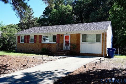 Tiny photo for 2587 Pinehurst Drive, Petersburg, VA 23805 (MLS # 2616903)