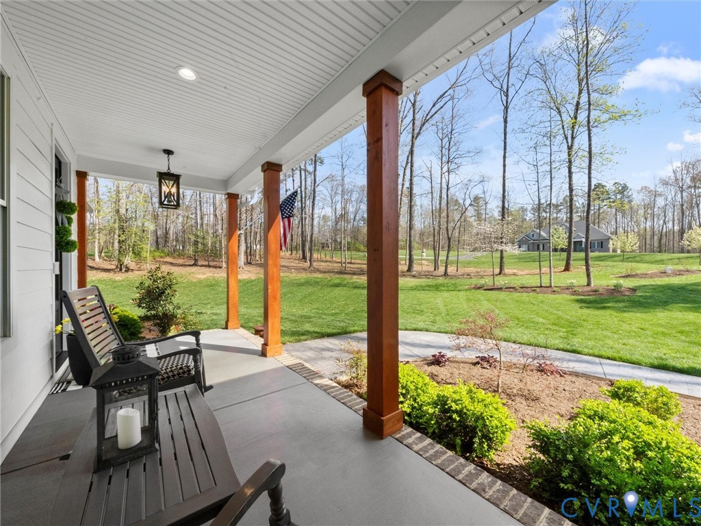 2848 Maple Lake Circle