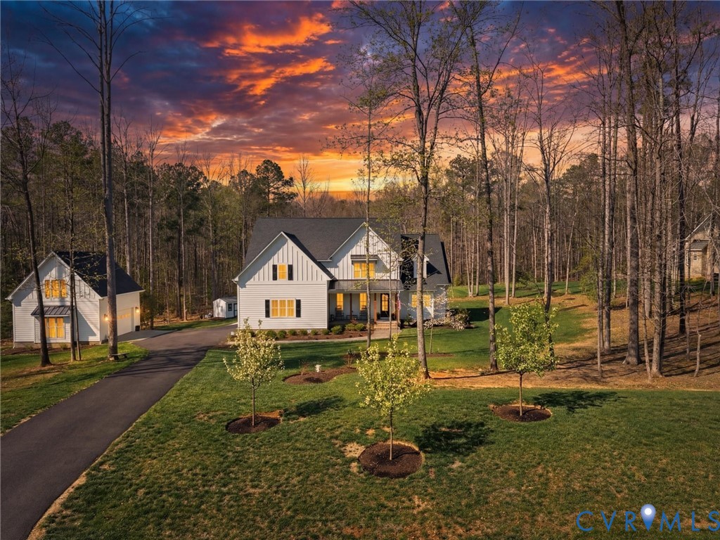 2848 Maple Lake Circle