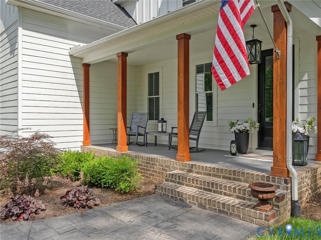 2848 Maple Lake Circle