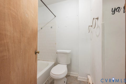 Tiny photo for 324 Lakewood Drive, Petersburg, VA 23805 (MLS # 2626976)
