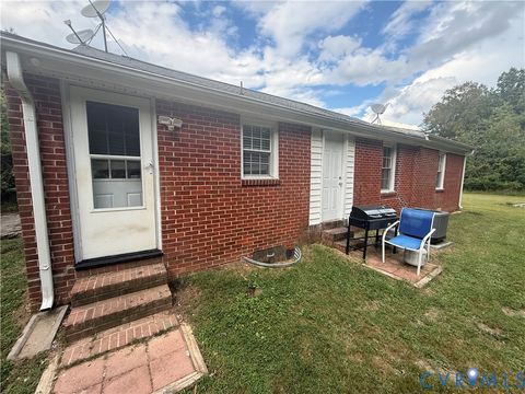 Tiny photo for 449 W Colonial Trail, Dendron, VA 23839 (MLS # 2611452)