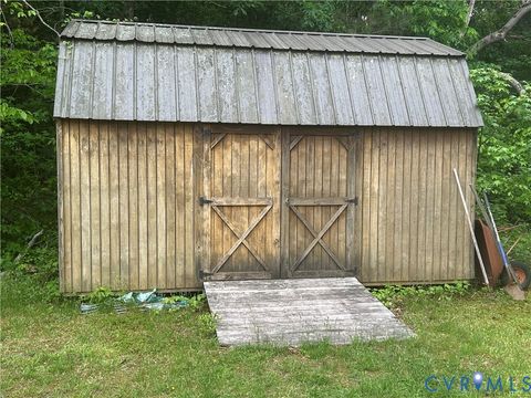 Tiny photo for 449 W Colonial Trail, Dendron, VA 23839 (MLS # 2611452)