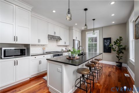 Tiny photo for 2601 E Grace St, Richmond, VA 23223 (MLS # 2609146)