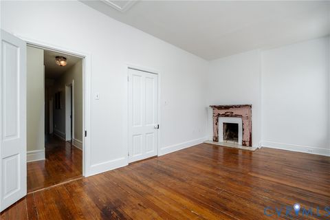 Tiny photo for 2601 E Grace St, Richmond, VA 23223 (MLS # 2609146)