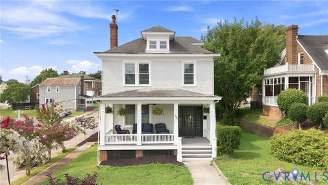 Photo of 501 Beech Street, Farmville, VA 23901 (MLS # 2619365)