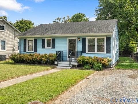 Tiny photo for 1311 New York Avenue, Glen Allen, VA 23060 (MLS # 2626427)