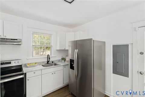 Tiny photo for 2102 Harwood Street, Richmond, VA 23224 (MLS # 2525443)