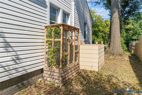 Tiny photo for 2102 Harwood Street, Richmond, VA 23224 (MLS # 2525443)