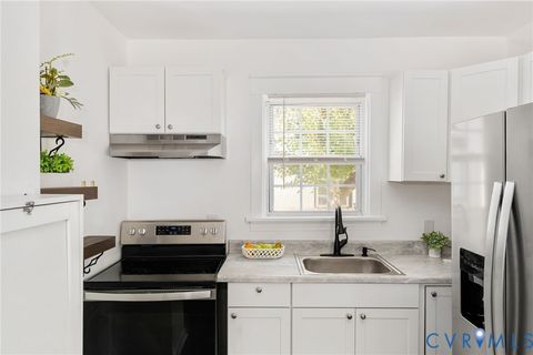 Tiny photo for 2102 Harwood Street, Richmond, VA 23224 (MLS # 2525443)