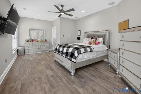 Tiny photo for 11431 Shorecrest Court, Chesterfield, VA 23838 (MLS # 2621458)