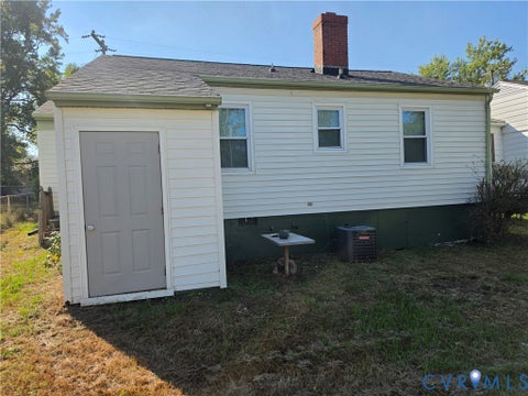 Tiny photo for 509 N Dunlop Street, Petersburg, VA 23803 (MLS # 2628253)
