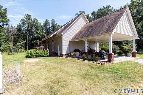 Tiny photo for 1465 Old Richmond Road, Blackstone, VA 23824 (MLS # 2623784)