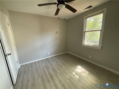 Tiny photo for 431 S 18th Avenue, Hopewell, VA 23860 (MLS # 2612656)