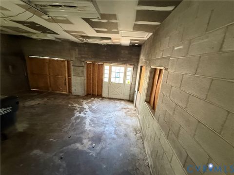 Tiny photo for 431 S 18th Avenue, Hopewell, VA 23860 (MLS # 2612656)