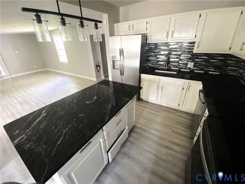 Tiny photo for 431 S 18th Avenue, Hopewell, VA 23860 (MLS # 2612656)