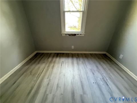 Tiny photo for 431 S 18th Avenue, Hopewell, VA 23860 (MLS # 2612656)