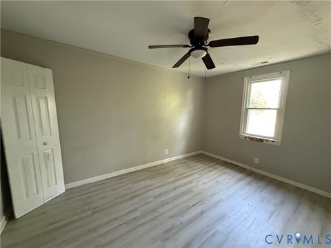 Tiny photo for 431 S 18th Avenue, Hopewell, VA 23860 (MLS # 2612656)