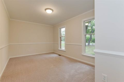 Tiny photo for 4 Saint Francis Drive, Newport News, VA 23602 (MLS # 2527509)