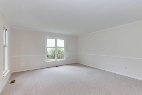 Tiny photo for 4 Saint Francis Drive, Newport News, VA 23602 (MLS # 2527509)