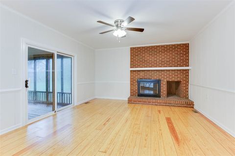 Tiny photo for 4 Saint Francis Drive, Newport News, VA 23602 (MLS # 2527509)