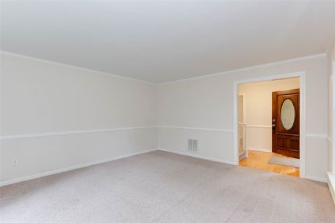 Tiny photo for 4 Saint Francis Drive, Newport News, VA 23602 (MLS # 2527509)