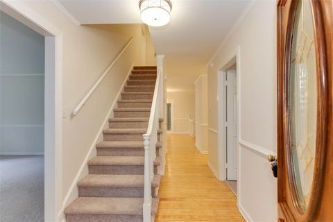 Tiny photo for 4 Saint Francis Drive, Newport News, VA 23602 (MLS # 2527509)