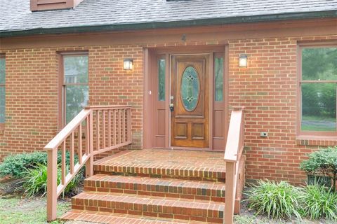 Tiny photo for 4 Saint Francis Drive, Newport News, VA 23602 (MLS # 2527509)