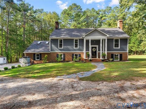 1947 Fairpine Drive Powhatan VA 23139