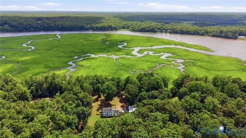Tiny photo for 662 Garnetts Mill Lane, Walkerton, VA 23177 (MLS # 2618321)