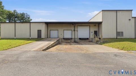 Tiny photo for 2807 Transport Street, Richmond, VA 23234 (MLS # 2623931)