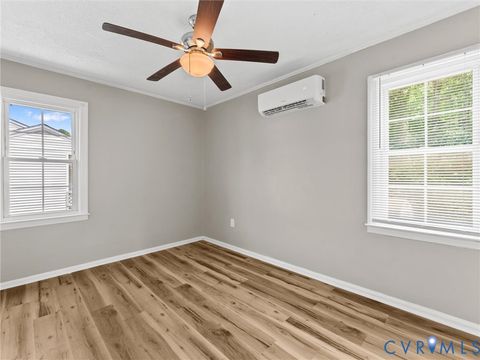 Tiny photo for 206 Gravatt Avenue, Blackstone, VA 23824 (MLS # 2616711)