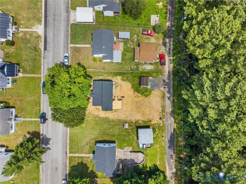 Tiny photo for 206 Gravatt Avenue, Blackstone, VA 23824 (MLS # 2616711)