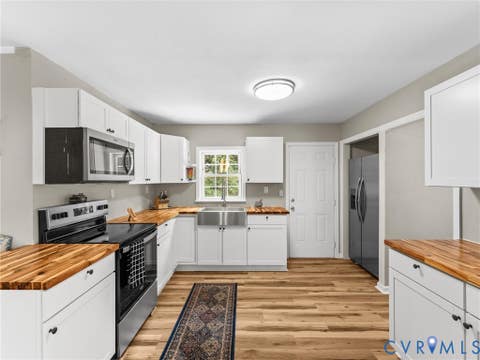 Tiny photo for 206 Gravatt Avenue, Blackstone, VA 23824 (MLS # 2616711)