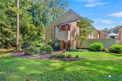 376 Merrimac Trail 111 Williamsburg VA 23185