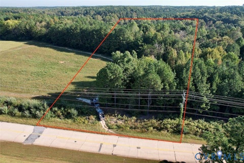 Photo of 1079 W Entrance Road, Blackstone, VA 23824 (MLS # 2628642)