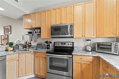 Tiny photo for 605 Spring Street #B, Richmond, VA 23220 (MLS # 2608269)