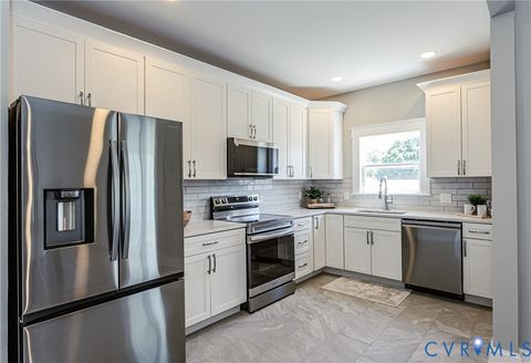 Tiny photo for 607 N 37th Street, Richmond, VA 23223 (MLS # 2614788)