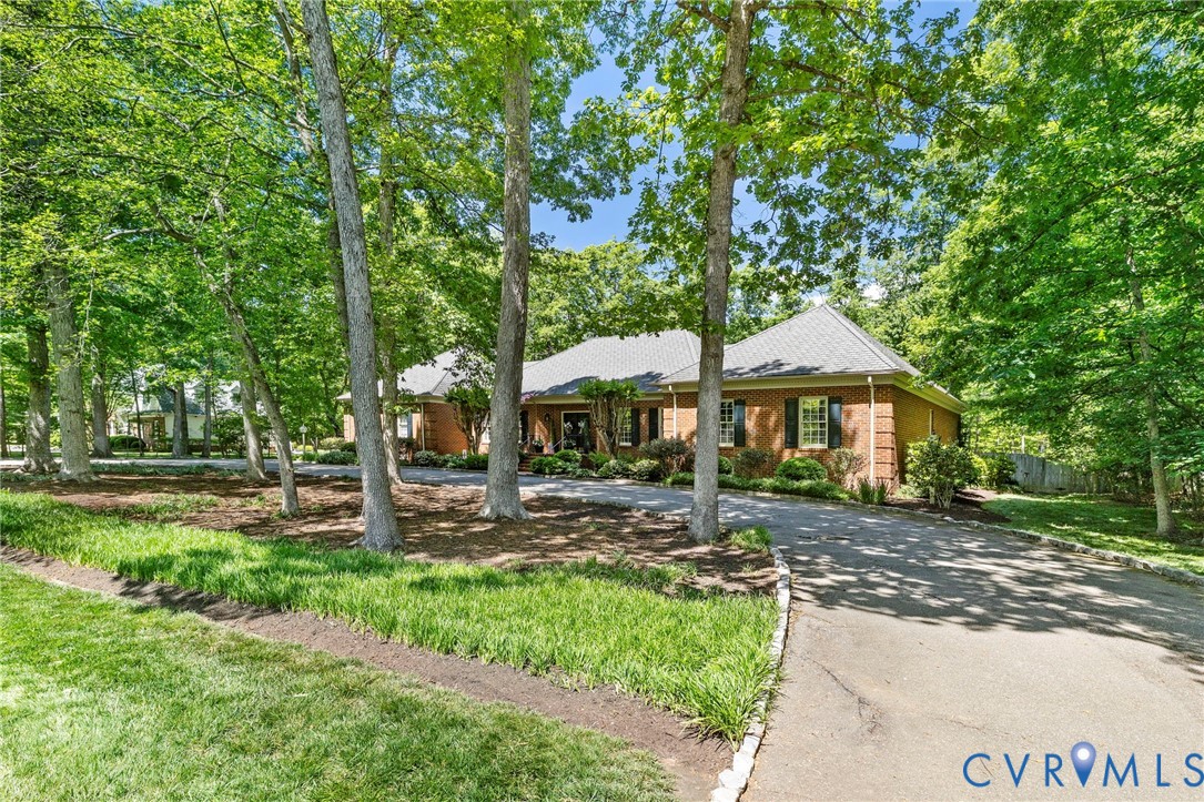 28 E Lower Tuckahoe Road